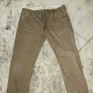 Selling stylish and vintage denim jeans